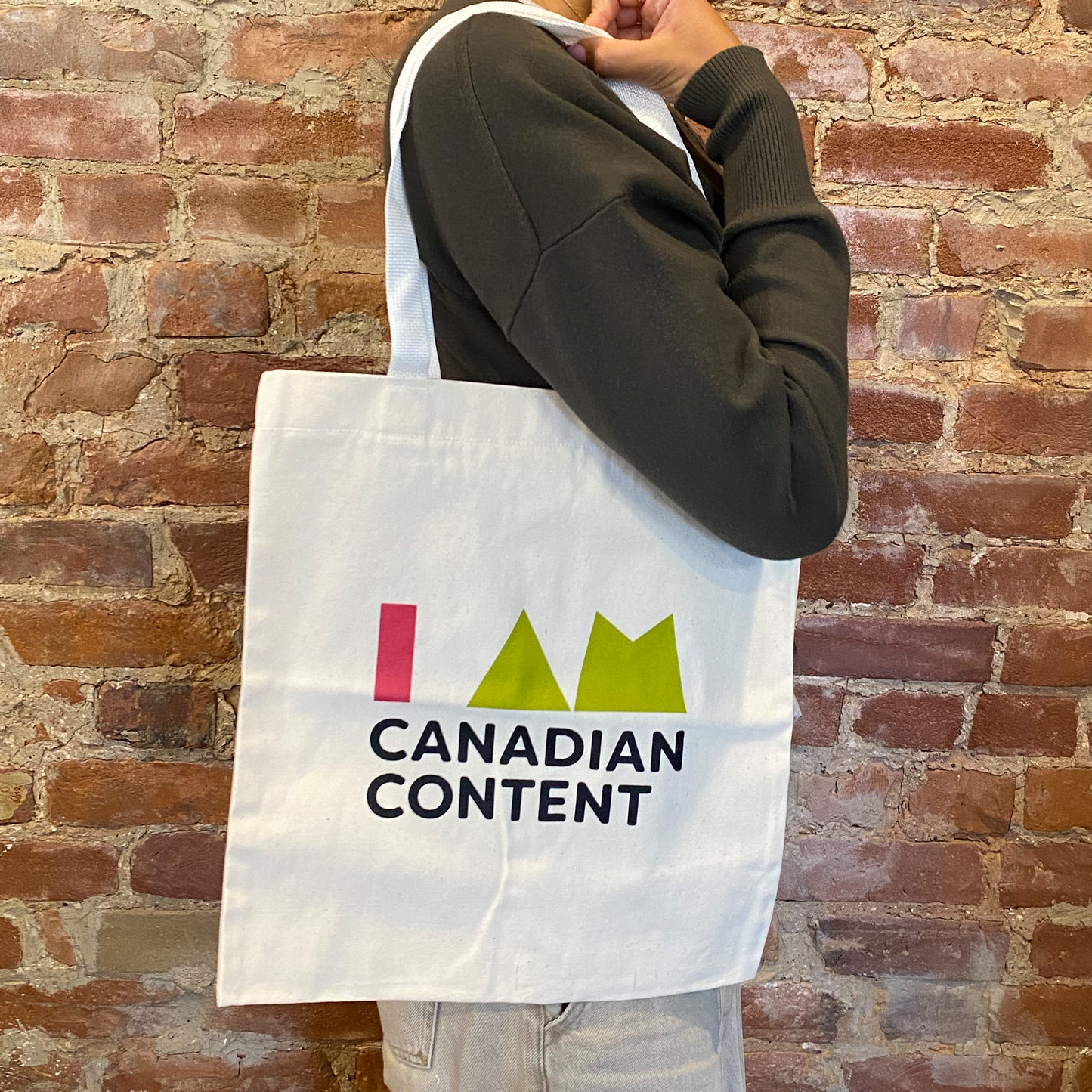 I am CanCon tote